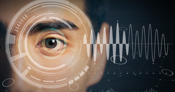 実現可能？ARコンタクトレンズの課題と、国内外の動向を解説