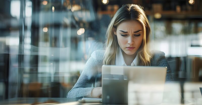 ストレスチェックでは見えない“日々の不調”をどう捉える？日常的な体調モニタリングの重要性とは