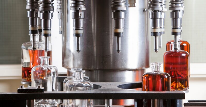 充填機とは？種類や選定ポイント、食品工場に導入するメリットを分かりやすく解説