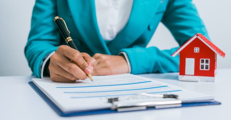 外国人雇用状況届出書とは？対象者や記載内容、注意点を詳しく解説