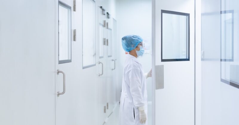 陽圧・陰圧とは？違いやリスクなど、クリーンルーム設計に欠かせない基礎知識を解説