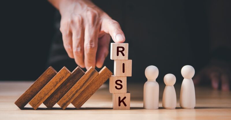 リスクベースアプローチとは？導入メリット・活用例を分野別に解説