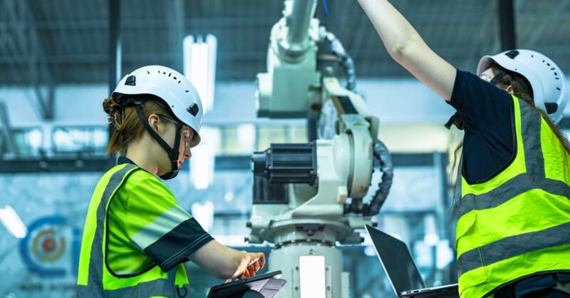 サーボモーターとは？仕組み・特徴から選び方と活用ポイントまで解説